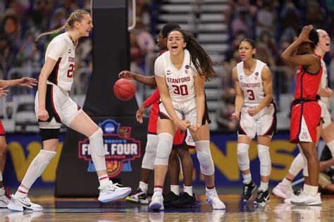 How Many Fouls in Women's College Basketball: A Deep Dive into the Rules, Strategies, and Impact on the Game